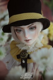 Dalin- nude doll instock