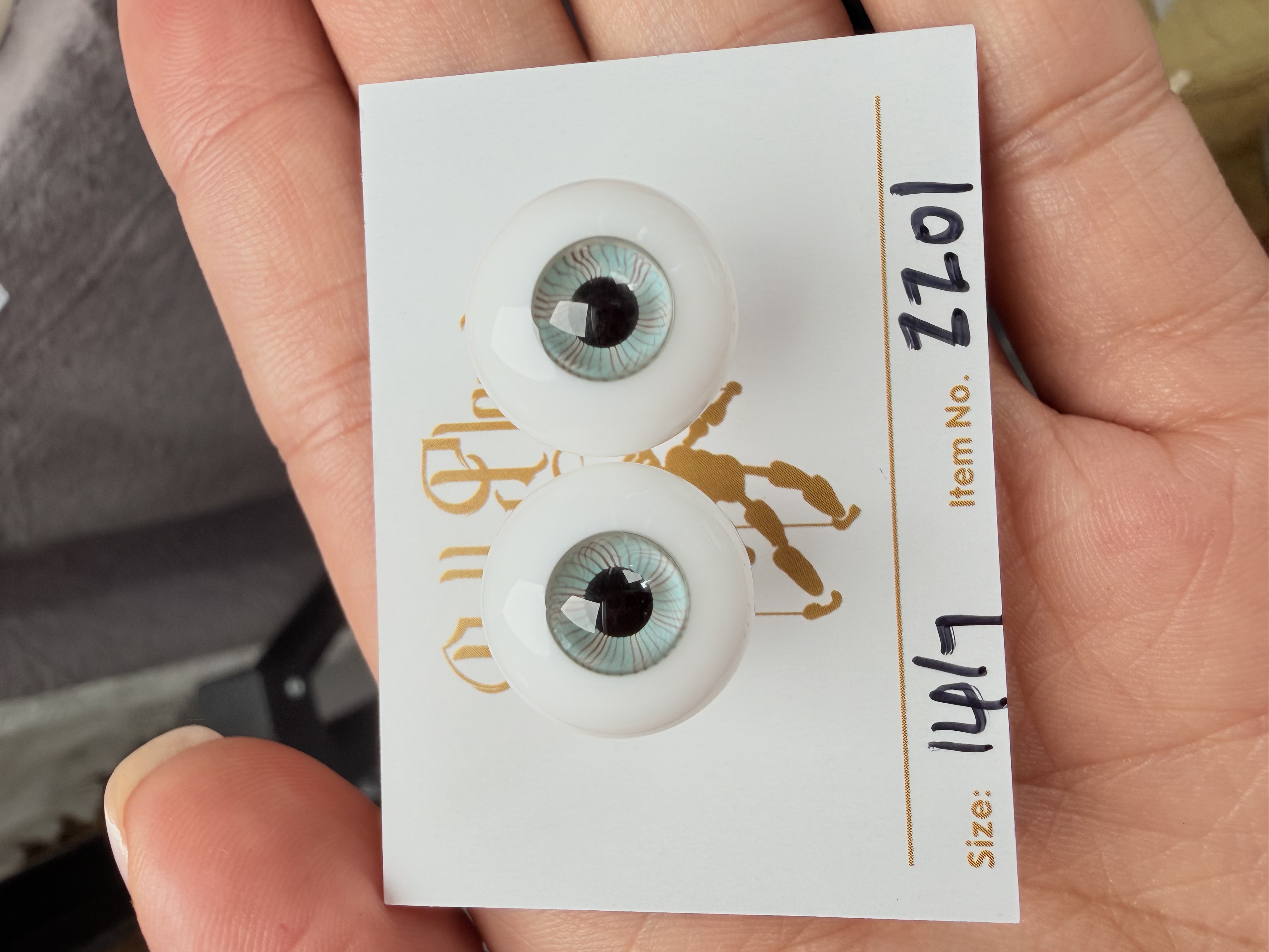 14-7 glass eyes ZZ-series
